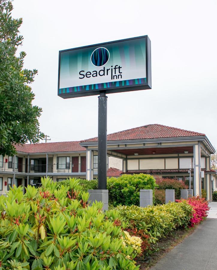 Sea Drift Inn Юрика Екстериор снимка