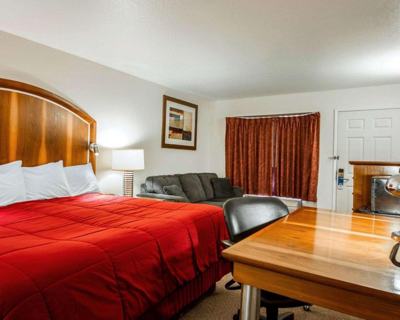 Sea Drift Inn Юрика Екстериор снимка